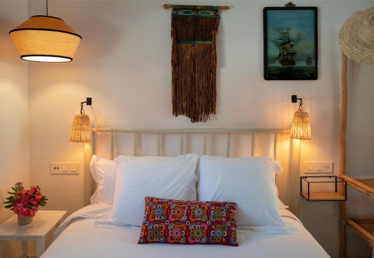 Hostal Mar Y Sal (Adults Only) Сан-Хосе Экстерьер фото